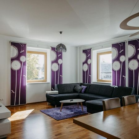 Mareli Neusiedler Stadthaus Nezsider Kültér fotó